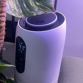 Photo of the plant species Humidifier by @LexLuthor named 9L Humidifier on Greg, the plant care app
