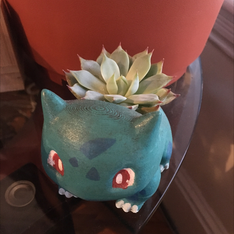 Lipstick Echeveria plant photo by Slug named Bulbasaur on Greg, the plant care app.