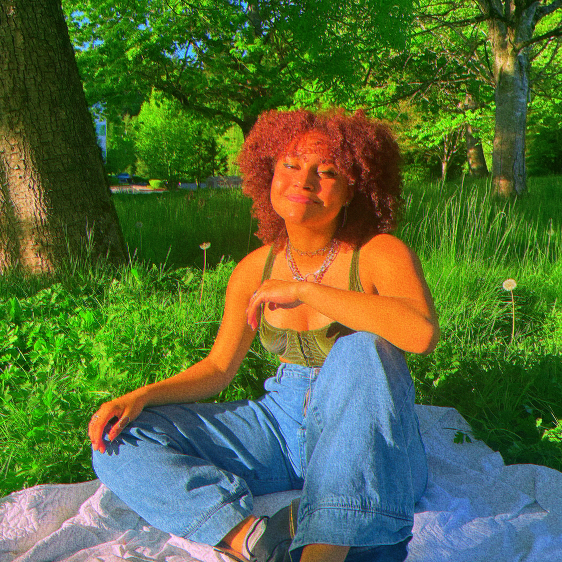 Jazzmyn :) avatar