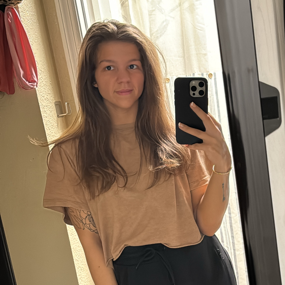 @Madeleine214