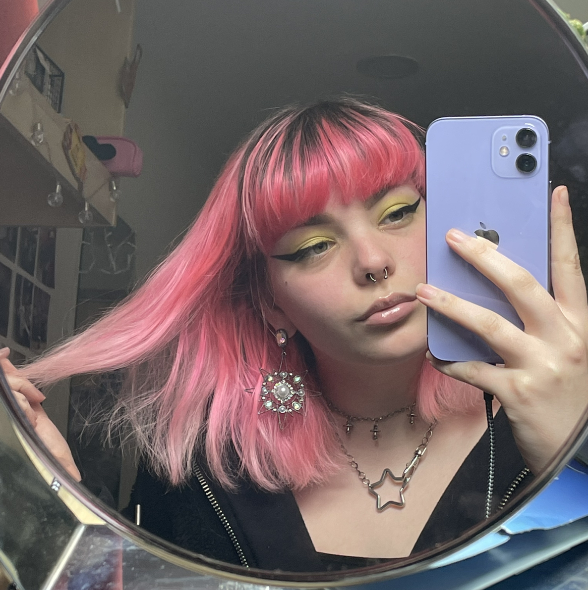 @lilpinkslavv avatar