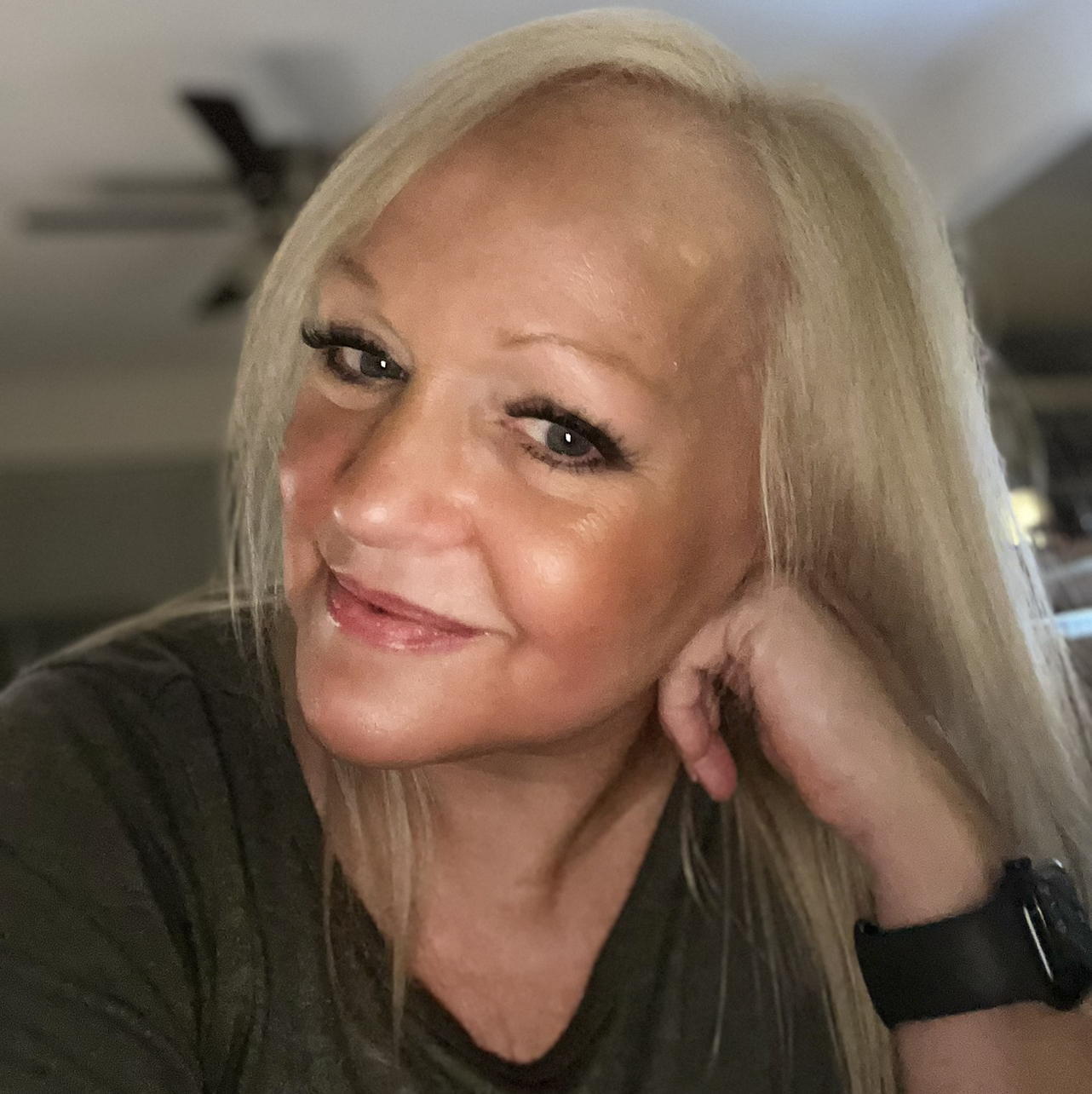 @Suzieq2