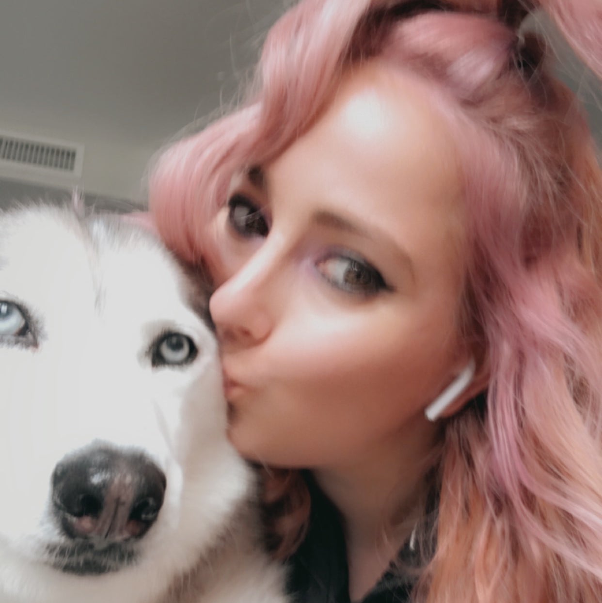 @DracarysDahlia avatar