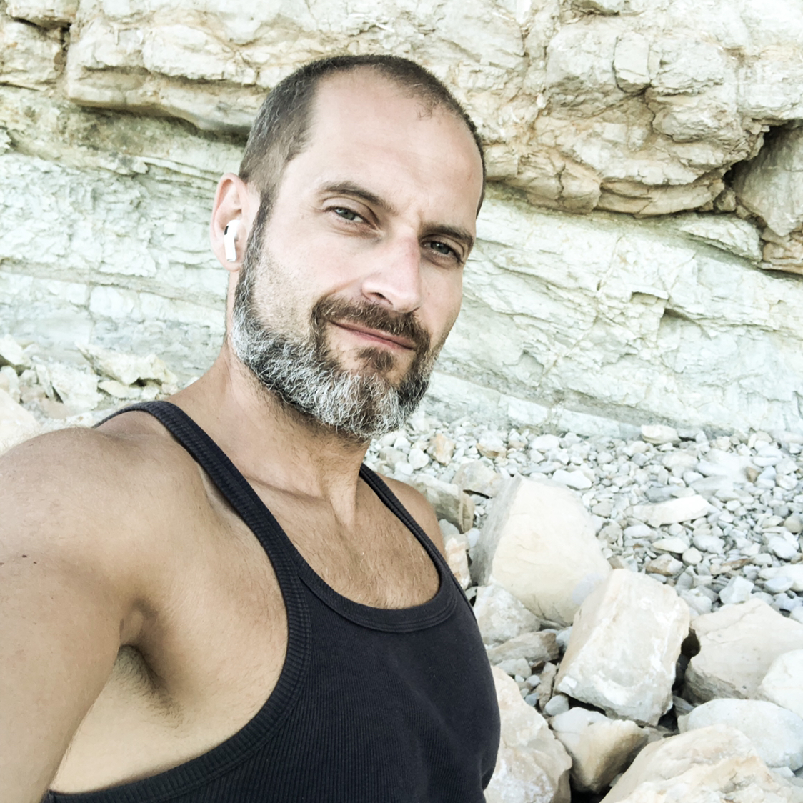 Avatar for @cristete on Greg, the plant care app