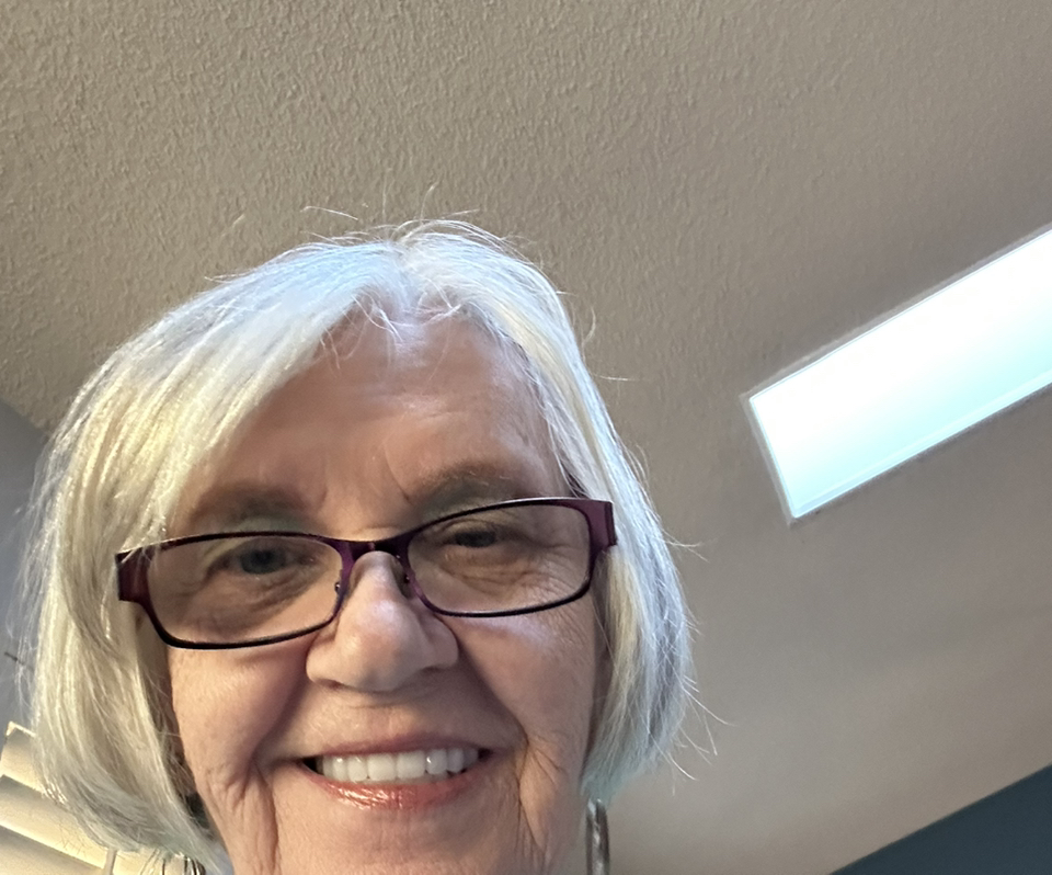 @DotingLuckyred