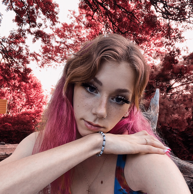 Avatar for @ang3ldu5t on Greg, the plant care app