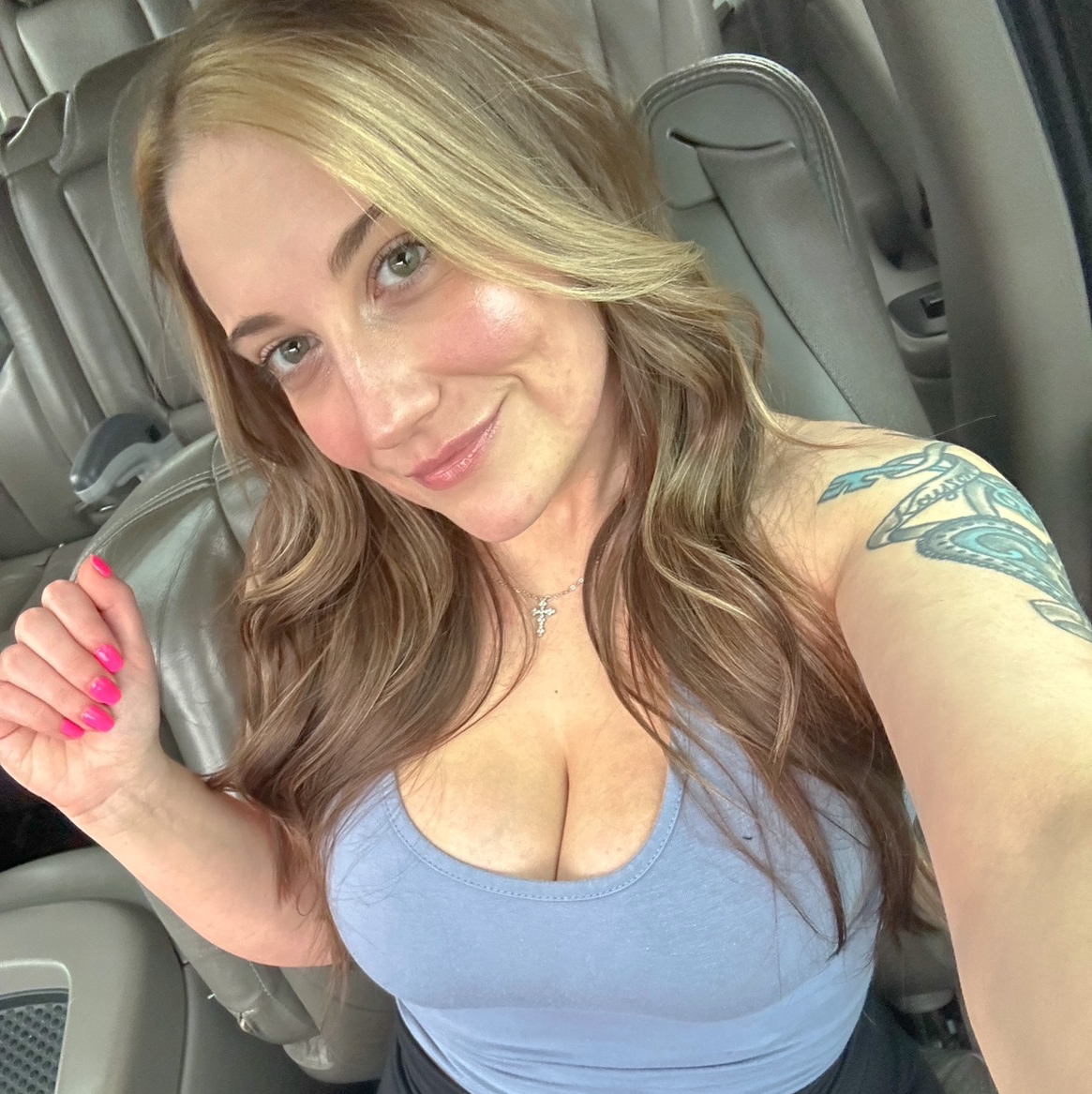 Avatar for @Lusciousblooms on Greg, the plant care app