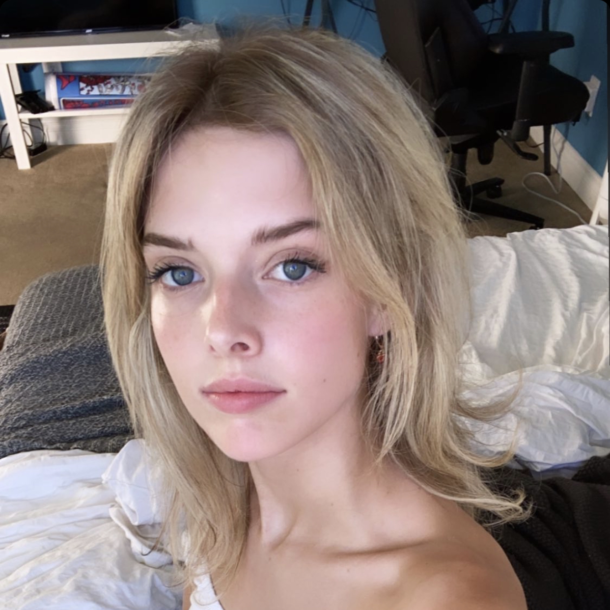 Avatar for @adallace on Greg, the plant care app