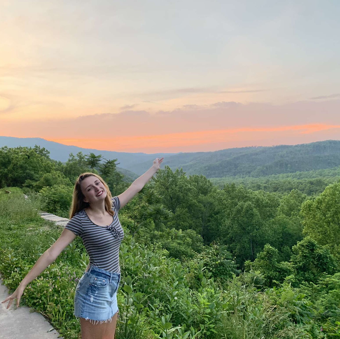 Avatar for @iwetmyplants on Greg, the plant care app